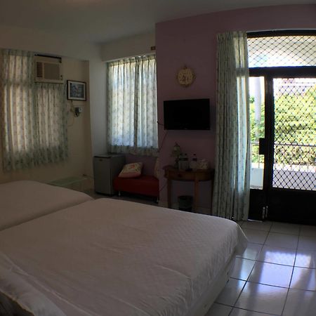 Zizai Garden Bed And Breakfast Hualien stad Exteriör bild